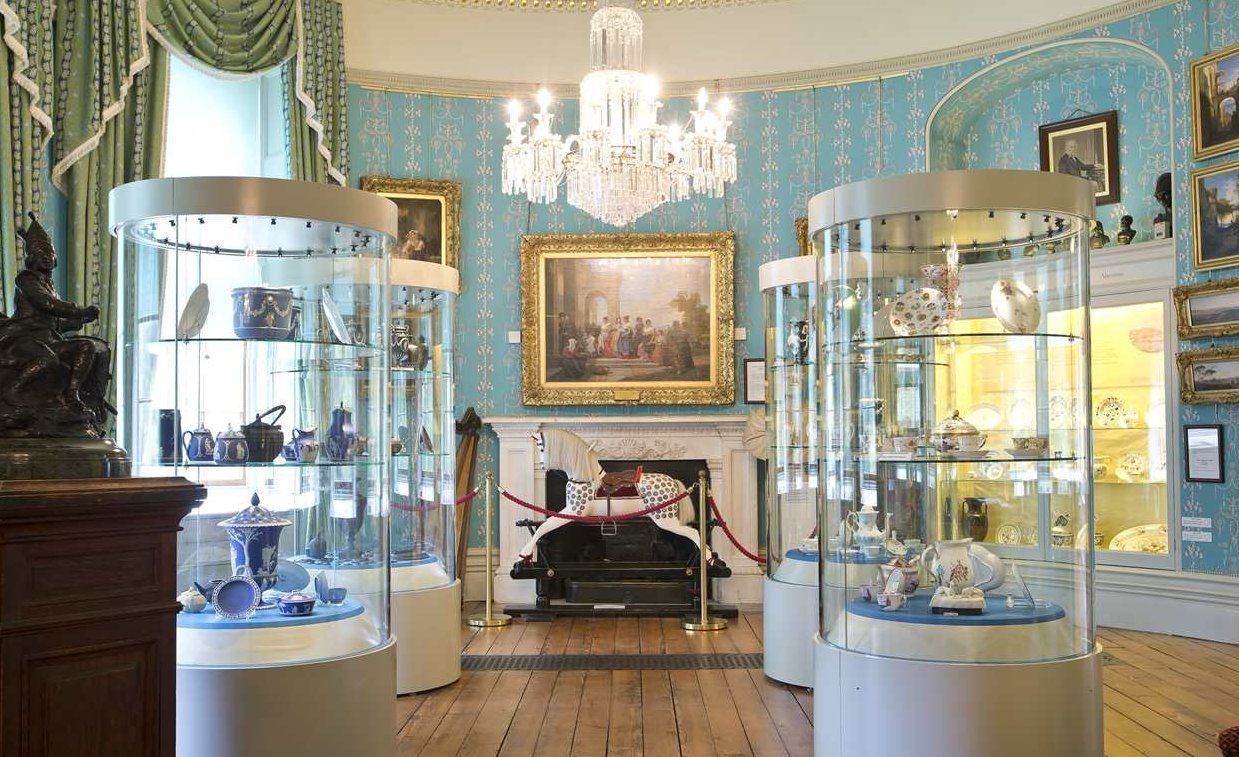 🏰 사이퍼스파 성 박물관 및 미술관 (사이퍼스파 캐슬 뮤지엄 앤 아트 갤러리)